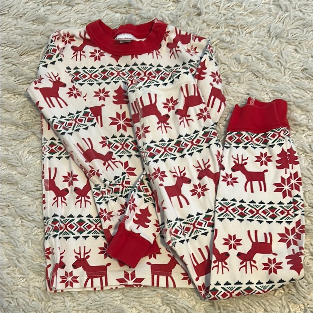Hanna Andersson Red and White Pajama Set with Nordic Design